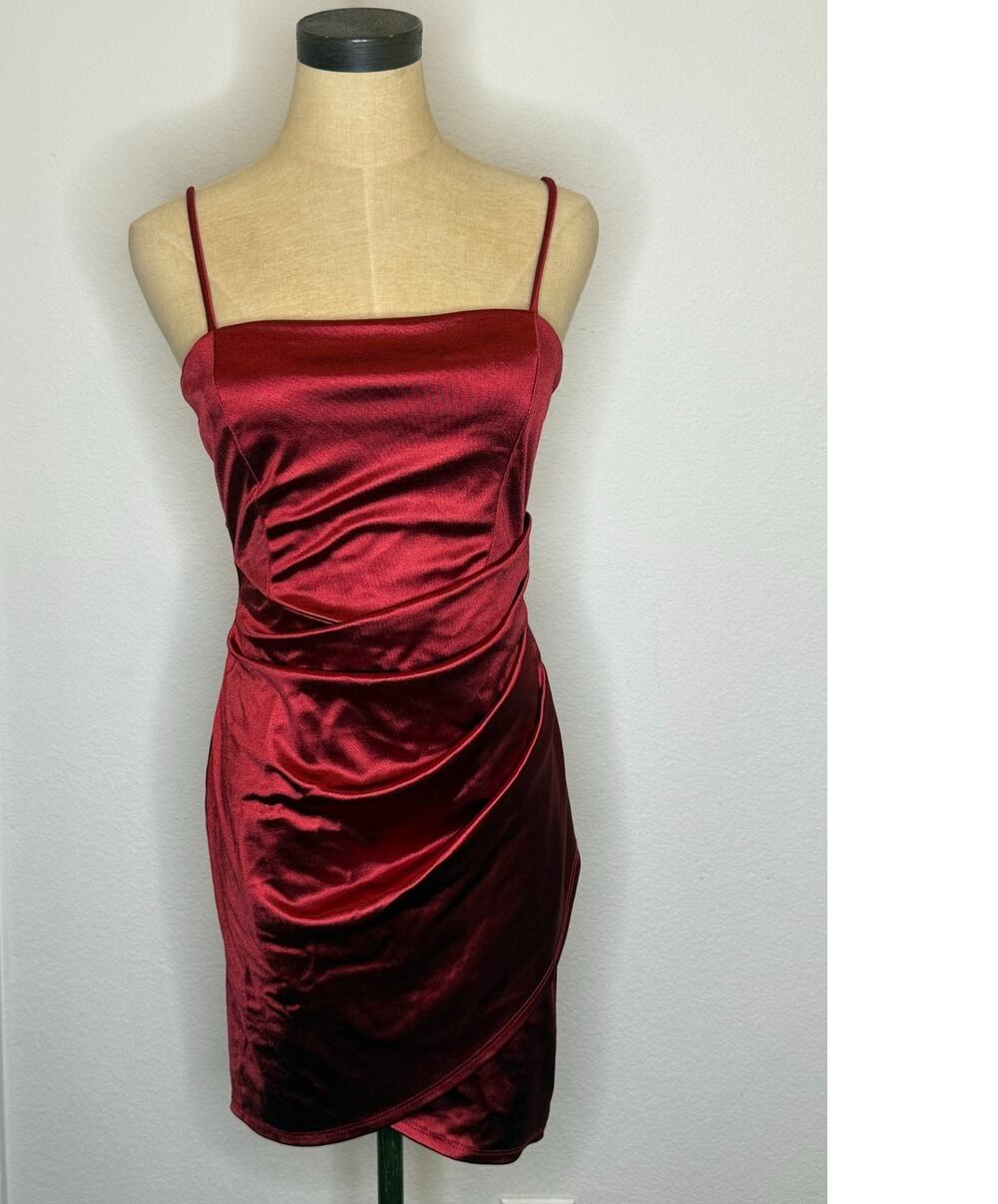 Windsor Red Satin Homecoming Party Cocktail Dress Size L